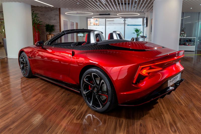 mg名爵cyberster敞篷跑车,mg双座敞篷跑车实车首曝