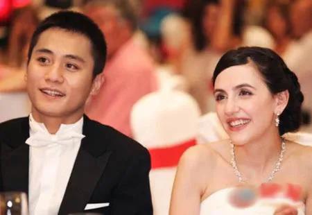 刘烨结婚时候的谢娜,刘烨谢娜幸福树