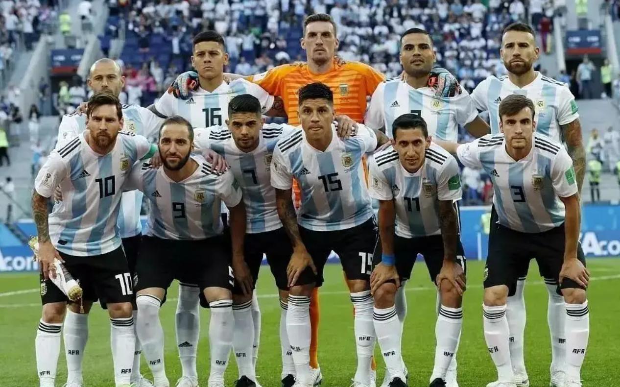 2022年卡塔尔世界杯珍藏册,收藏卡塔尔世界杯9大难忘瞬间