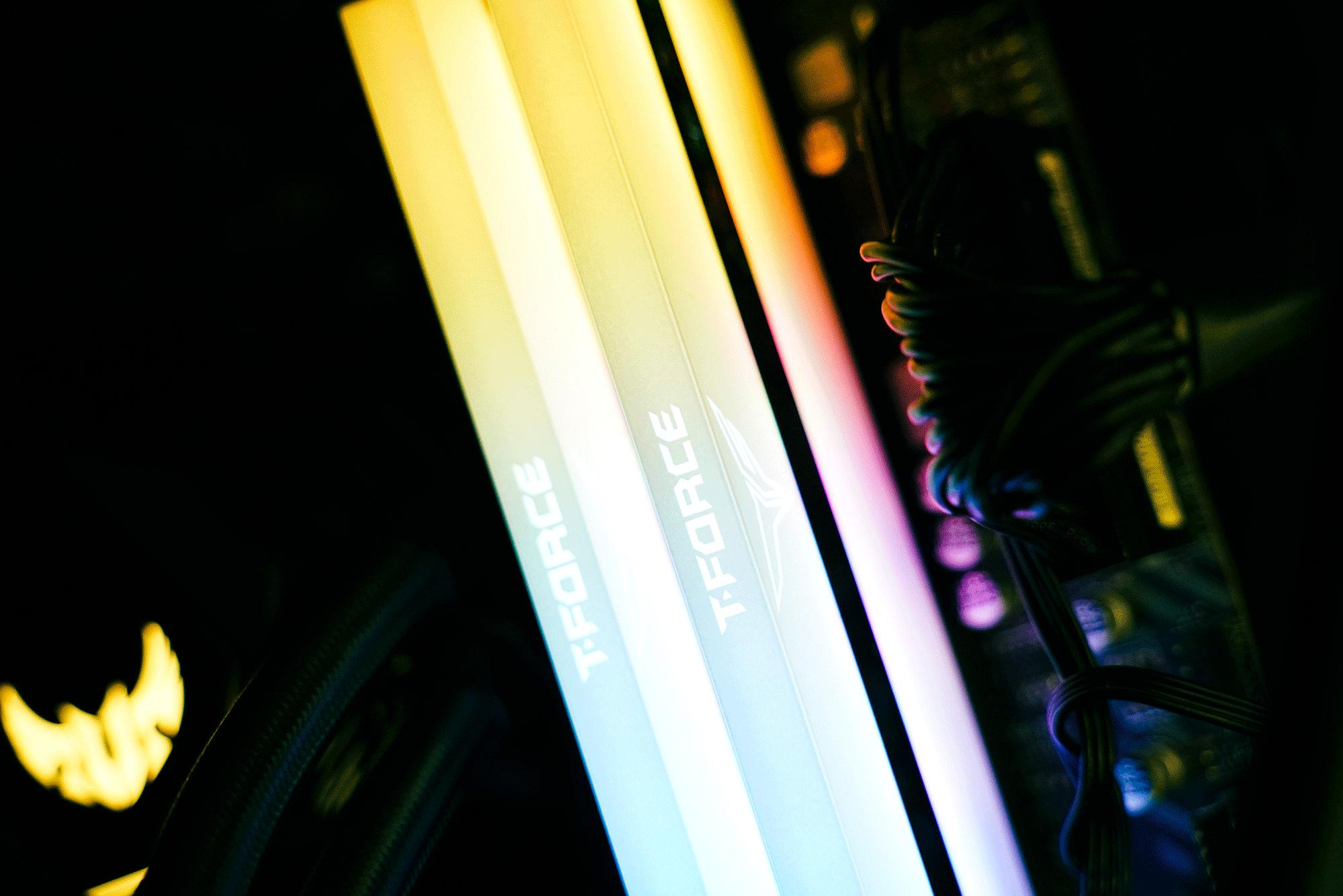 十铨梦境内存条测试,十铨梦境ddr44000c14