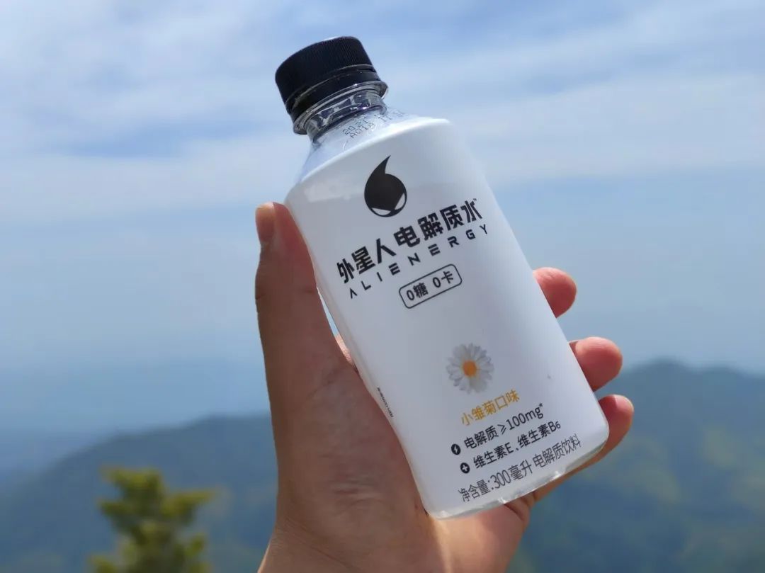 电解质水，黄桃罐头后的又一爆品