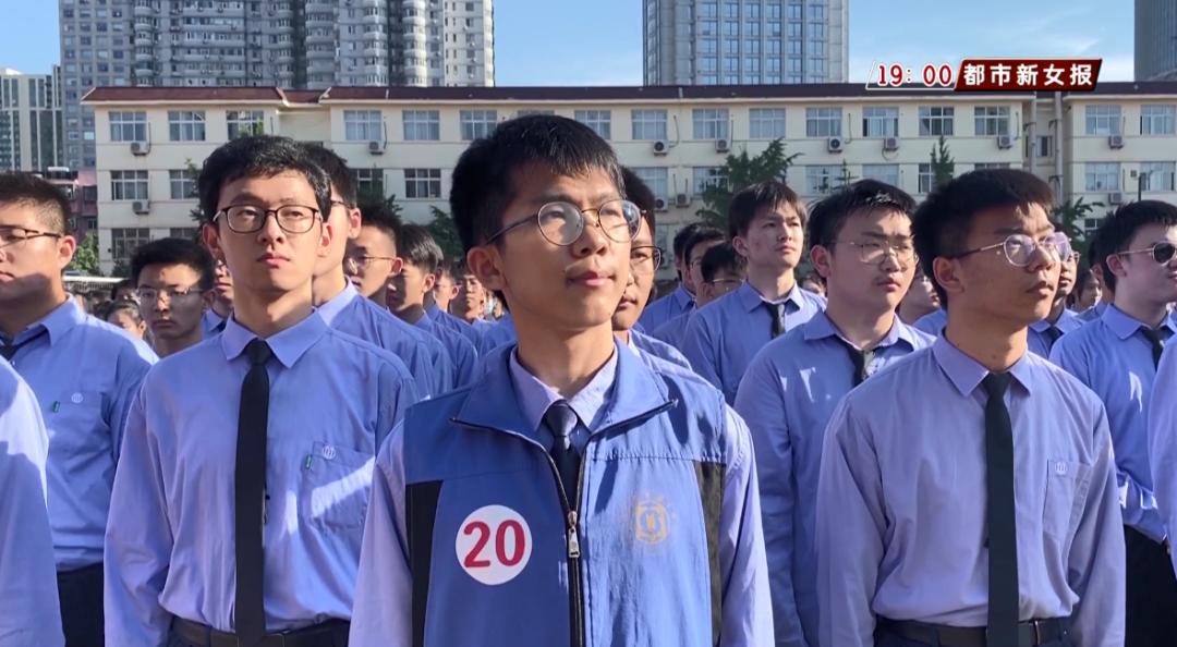 乾坤未定你我皆是黑马谁说的,乾坤未定你我皆是黑马完整版