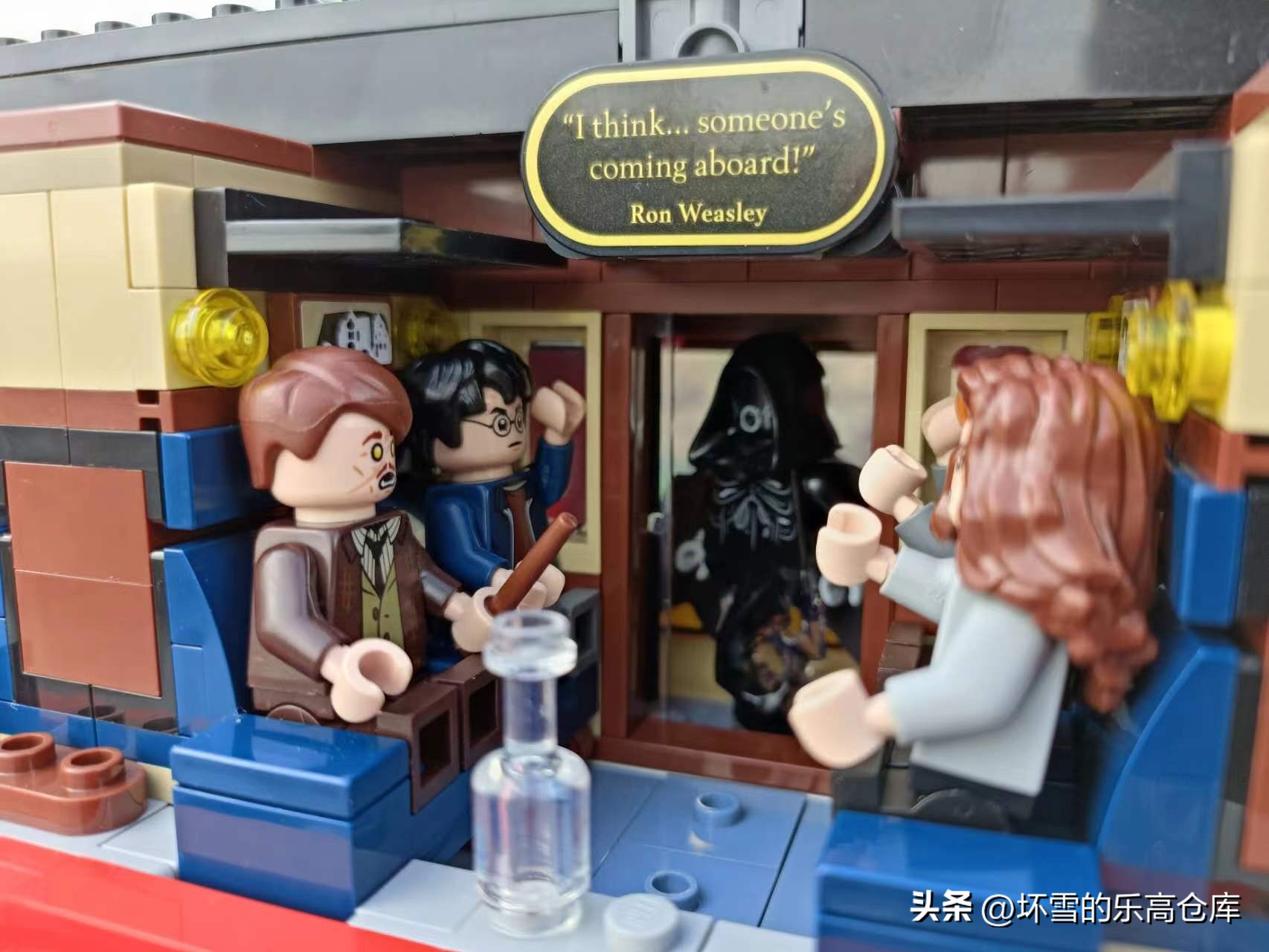 边看哈利波特，边拼乐高：爆肝试玩76405霍格沃茨特快