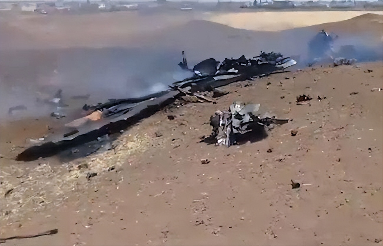 xb-70轰炸机试飞视频,xb-70超音速战略轰炸机为什么退役