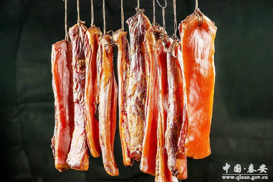 二十四节气大雪的由来和习俗,二十四节气大雪仲冬始静待雪纷飞