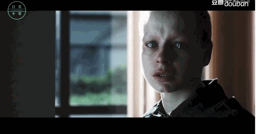 推荐电影75《少数派报告》汤姆克鲁斯主演，斯皮尔导演，科幻巨制