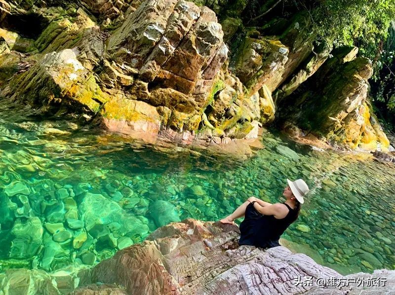 猴寨瀑布图片,猴寨溪谷