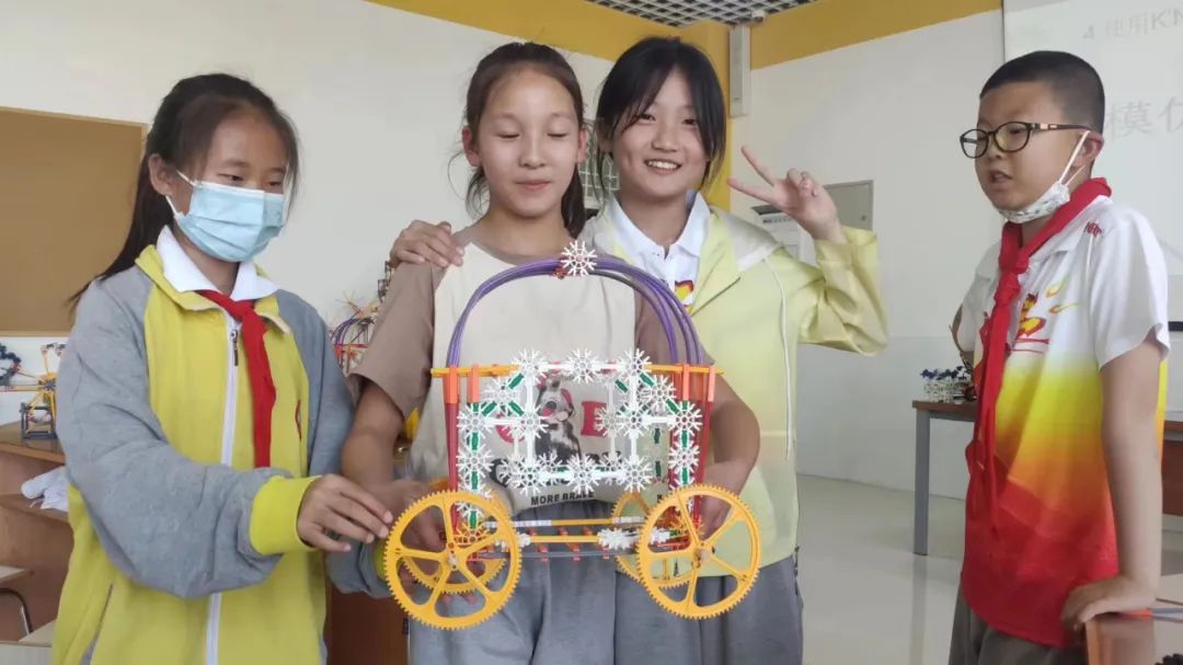 小学生寒假综合实践活动简报,北郊中心小学五年级综合实践活动