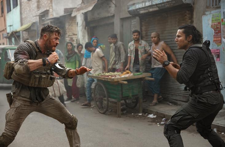 满屏肉搏，这片儿一爽到底