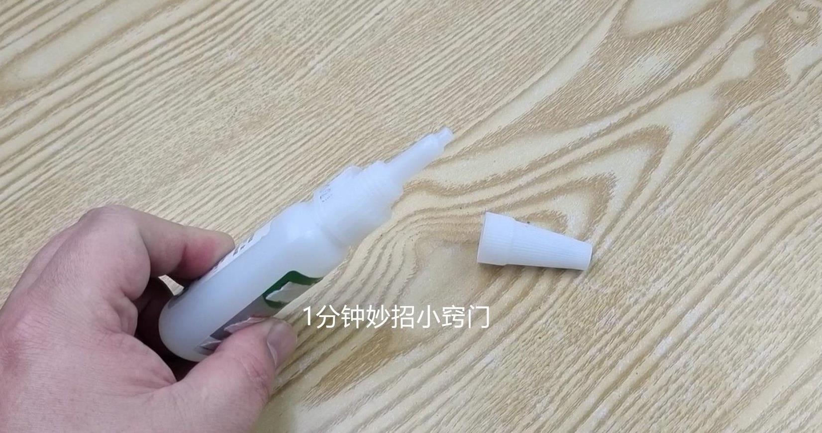 502胶水粘手上一直不取下来会怎样,502胶水粘在手上变硬了怎么去除