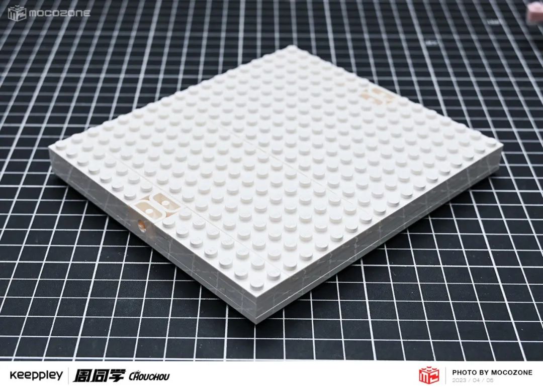 【积木测评】旋转的场景变换！周杰伦首款积木套装很有趣