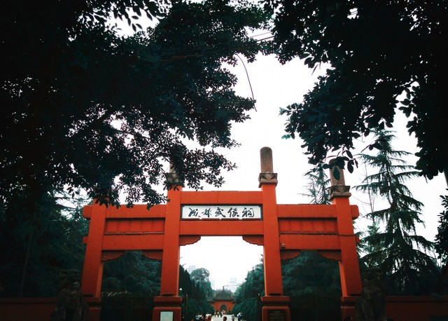 成都武侯祠的古迹的简介和历史,成都武侯祠景点介绍图片