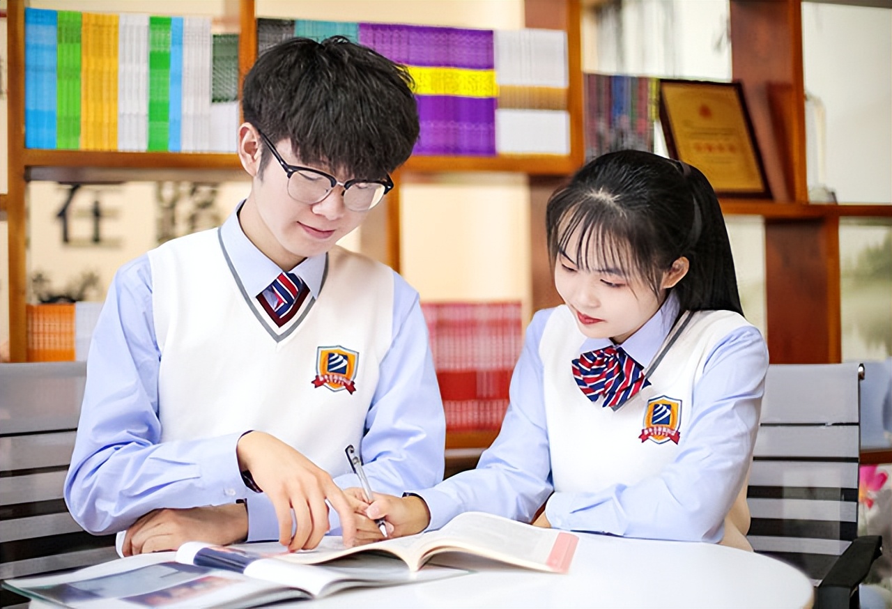 没考上高中读技校学什么专业好,读技校真的没有什么好的出路吗