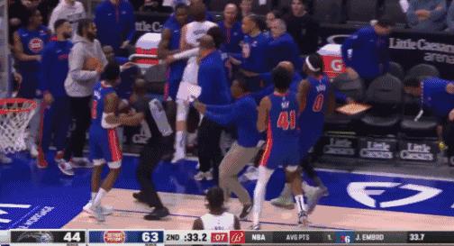 瓦格纳被打后脑勺晕了吗,瓦格纳被打后脑勺判罚