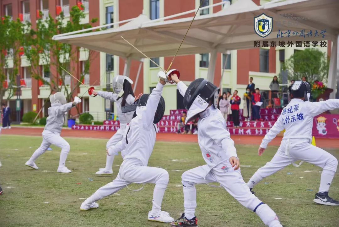 求贤若渴广纳英才,求贤若渴