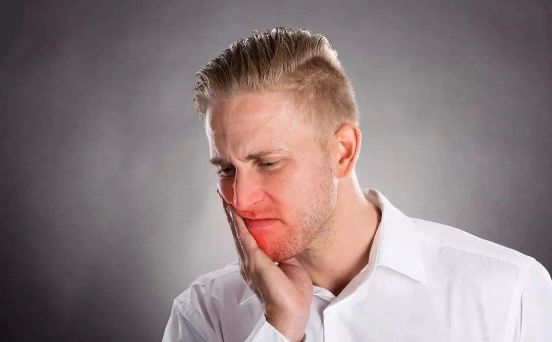 牙缝中的牙结石怎样去除,牙缝牙结石怎么自己去除