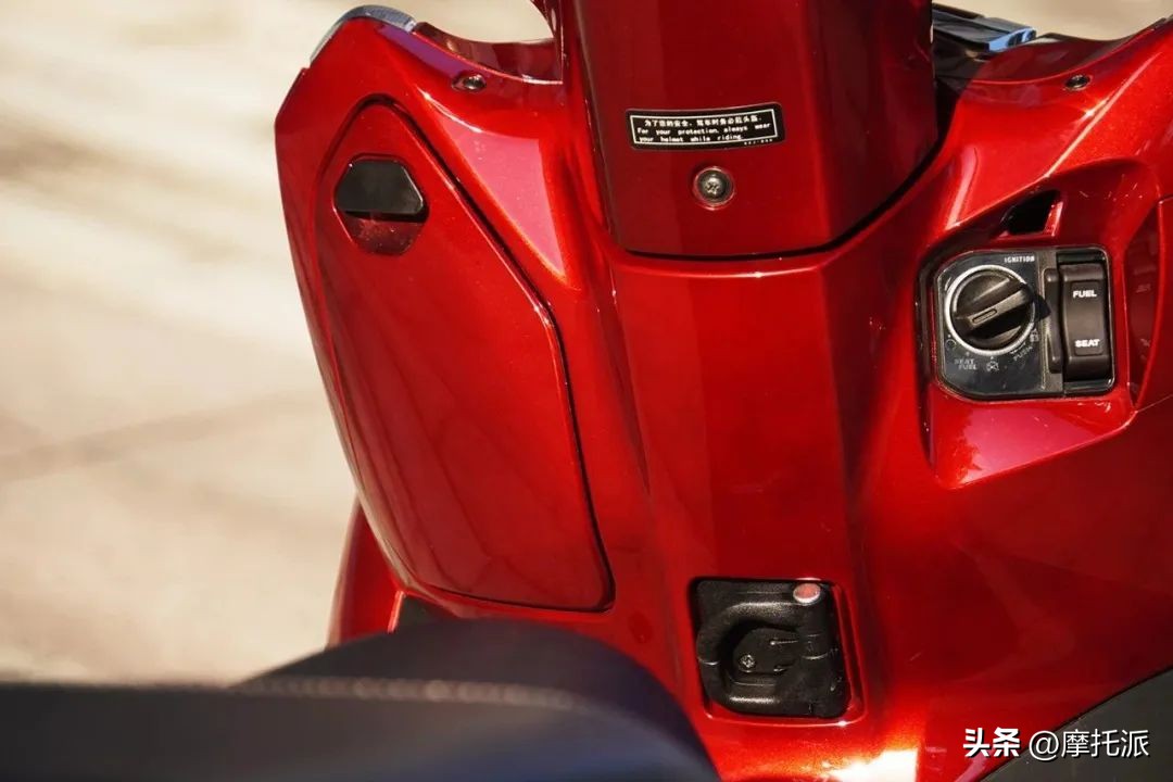 本田lead125新老款区别,本田lead125到底值不值得入手