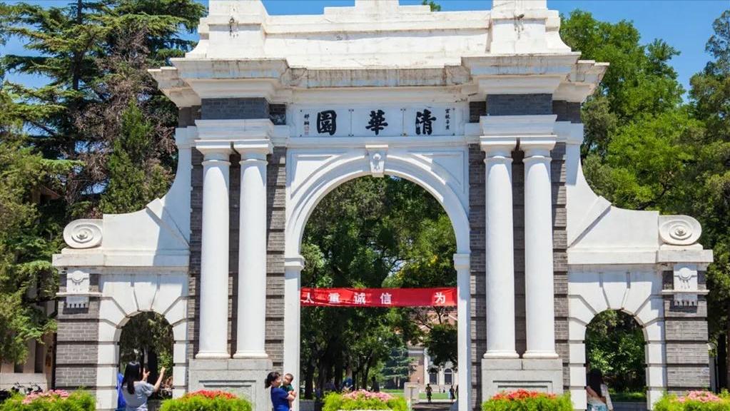 大学生伤熊事件是什么时候,大学生伤熊事件真实视频