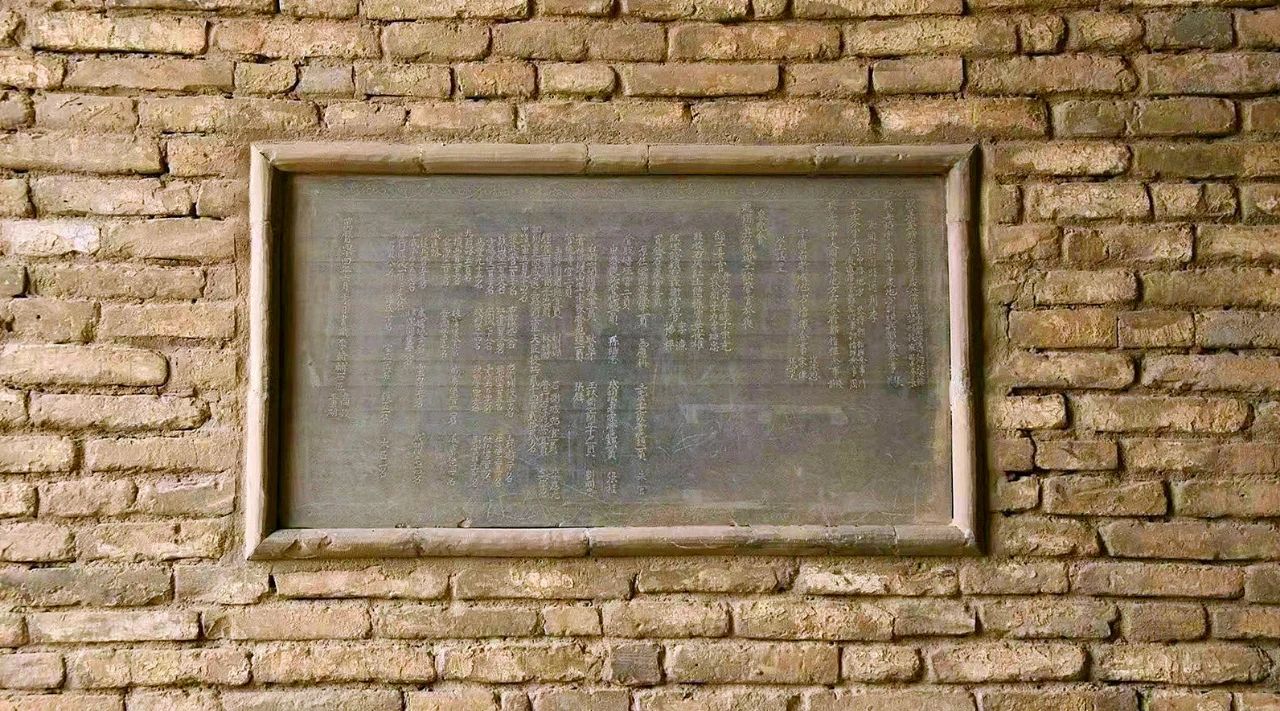 山西右玉长城遗址,万全右卫古城是爬长城的地方吗