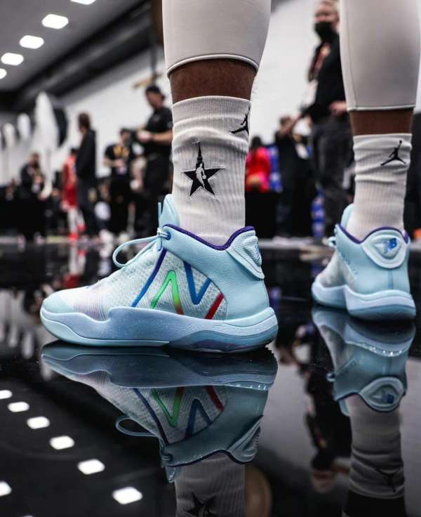 2022全明星战靴,2024年nba全明星名人赛上脚球鞋