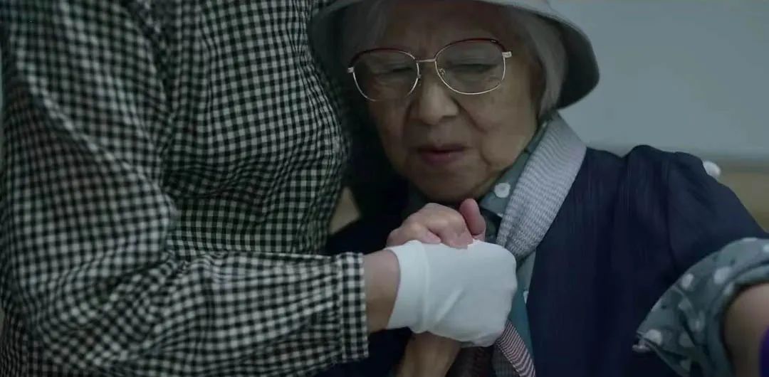 最爱的人死了太想她了怎么办,最爱的人死了是什么感觉