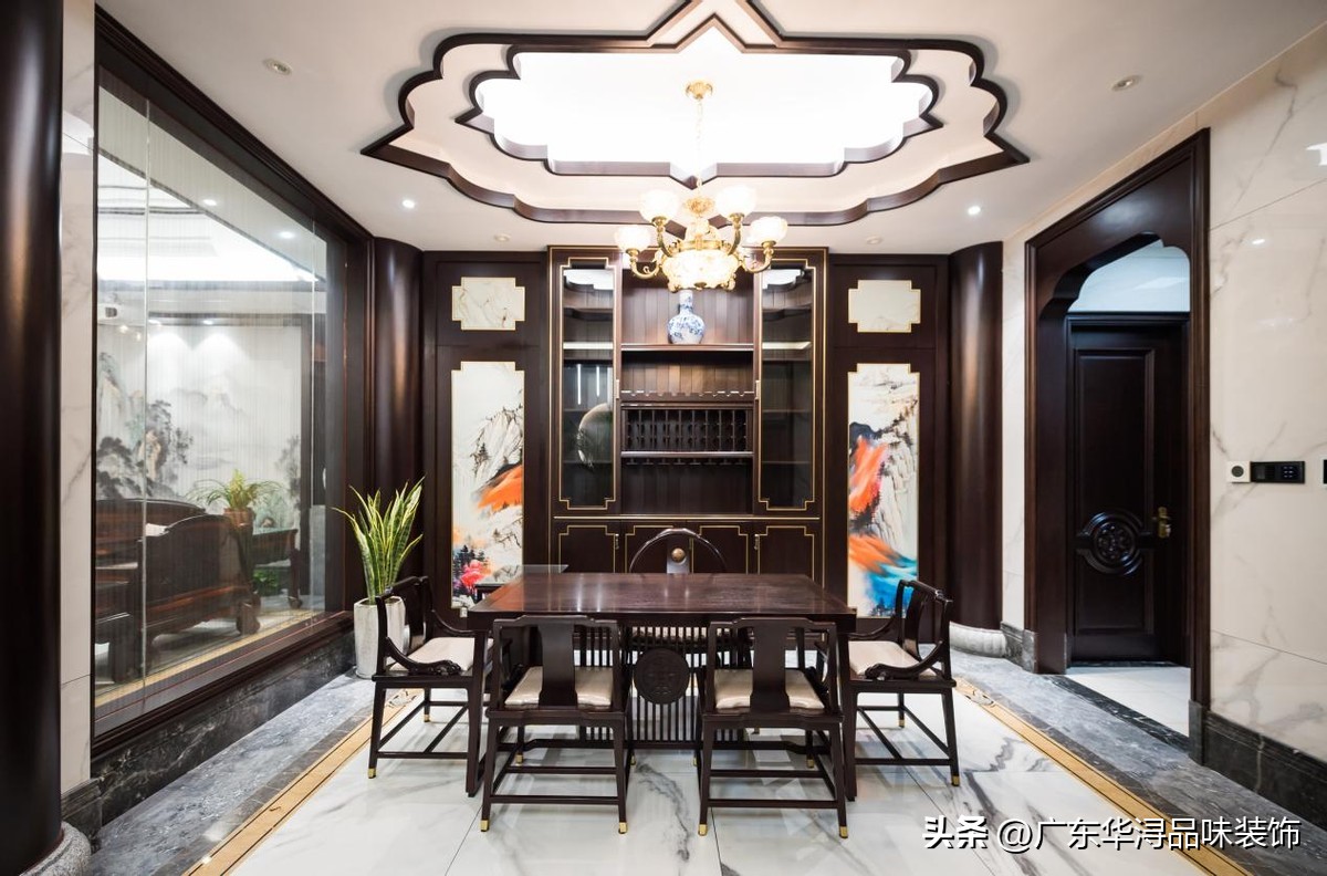 新中式商品房吊顶简约风,新中式现代极简风格的房间