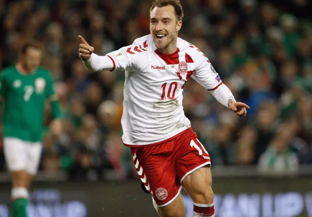 收藏卡塔尔足球,卡塔尔世界杯收藏册