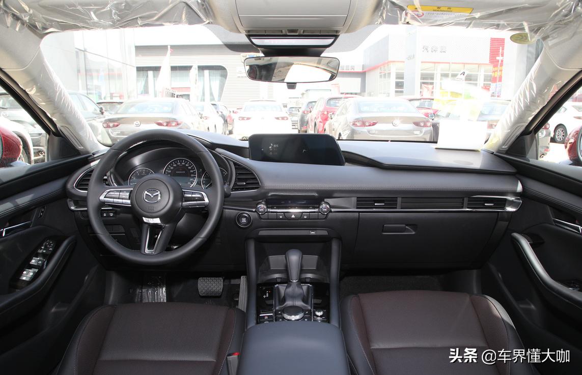 试过昂克赛拉，再试全新宝来，才懂得什么叫真正的高级感