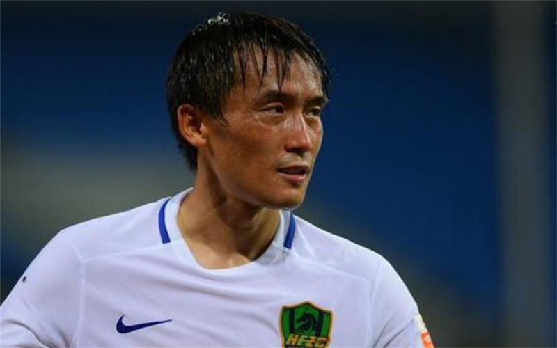 前国足后卫杜威近况如何,球员杜威近况