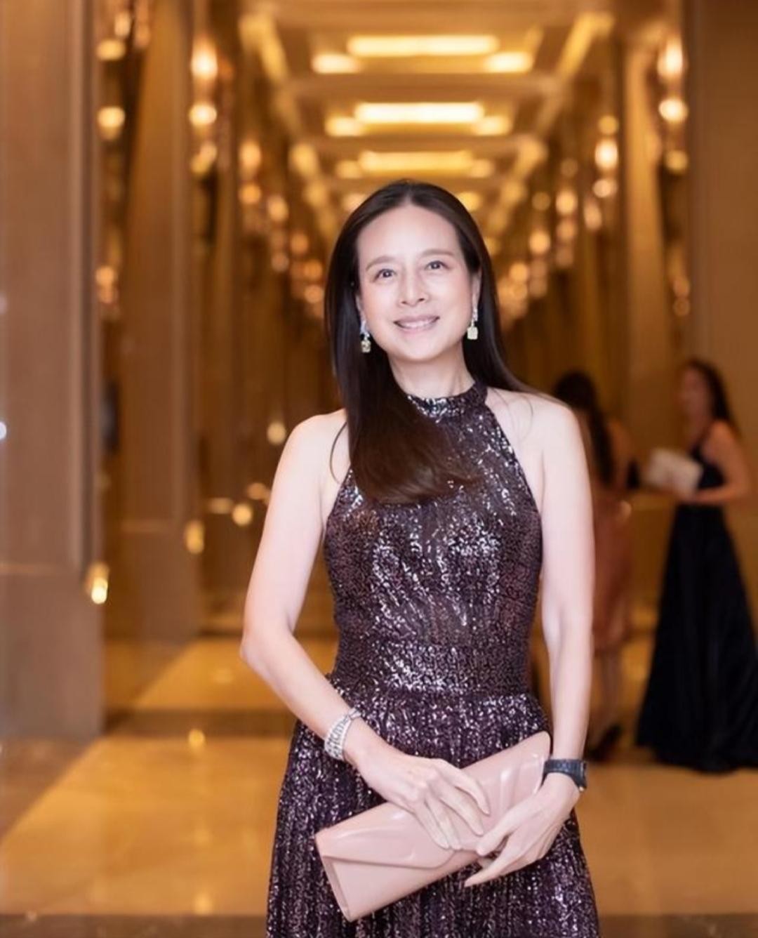 泰国伍伦盼有多少钱,泰国伍伦盼照片