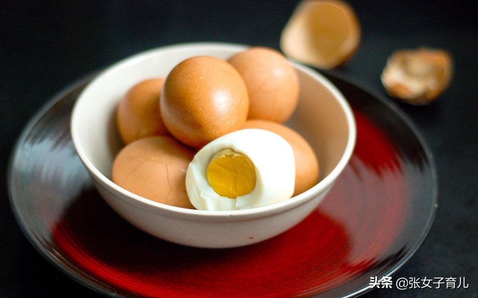 感冒咳嗽是否不能吃鸡蛋和花生米,宝宝感冒了妈妈可以吃甜酒鸡蛋吗