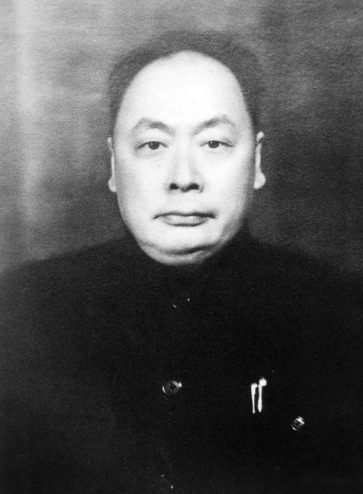 上海解放后，陈毅是如何整治黑道和*院妓**的？连蒋介石都夸他太厉害