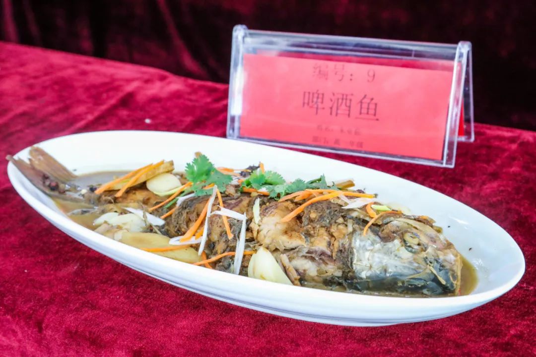 南湖行知丨引爆全场！当美食与体育邂逅，会擦出怎样的火花？