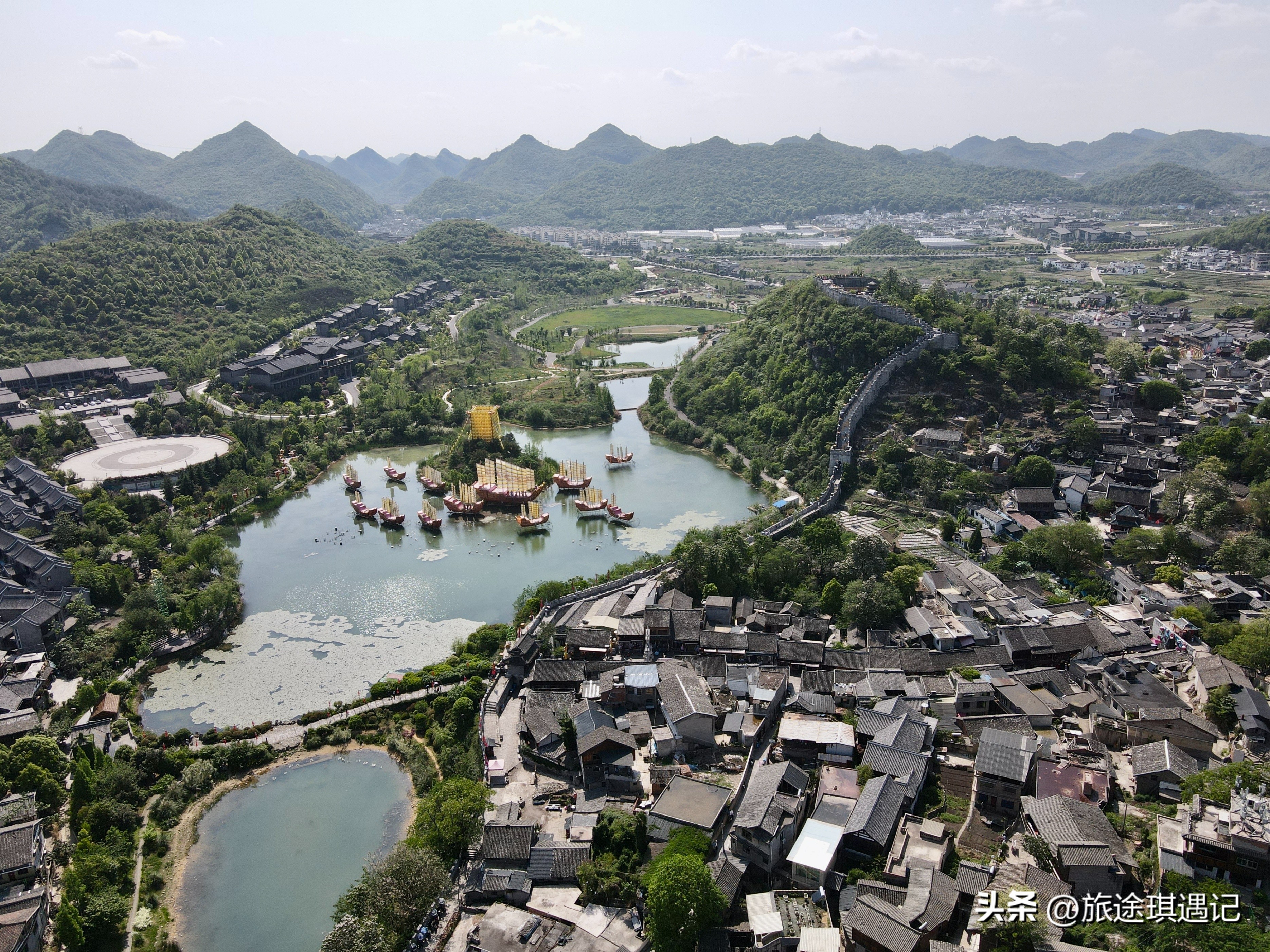 贵阳市5a级景区青岩古镇水果捞,青岩古镇附近的布依古寨