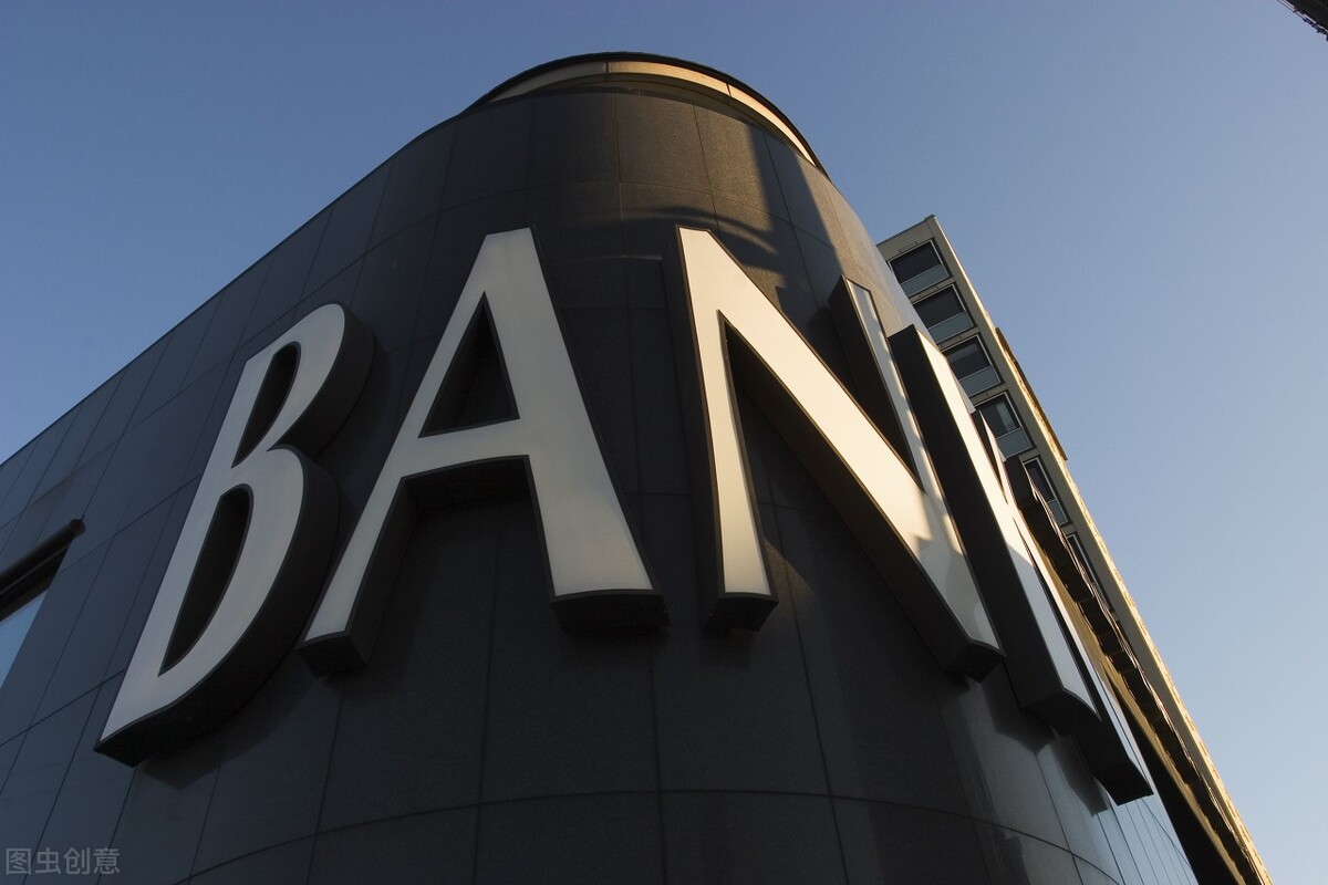 你缴纳的税比马斯克还多，这合理吗？富人避税的十五种方法