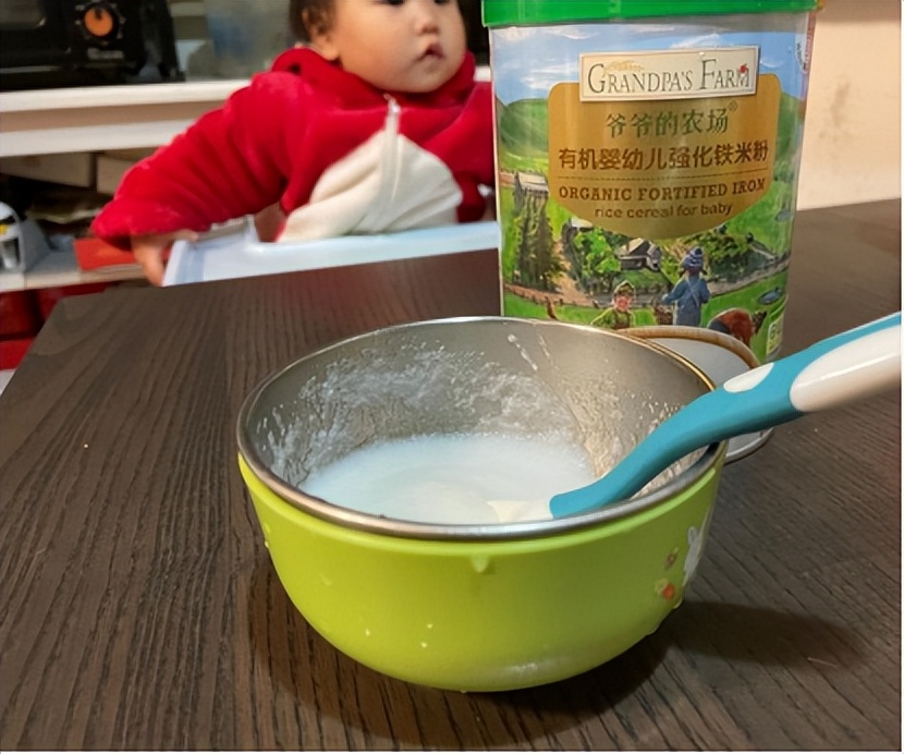 添加辅食必须看的知识和方法,添加辅食的宝宝怎样补充铁元素