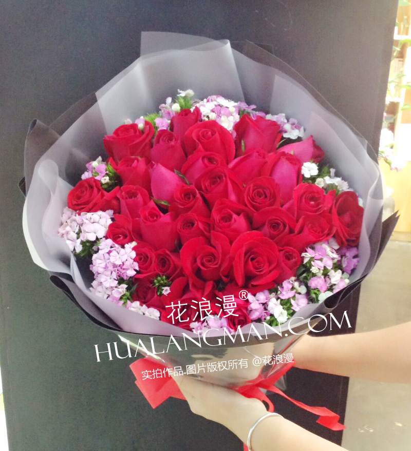 38女神节礼物送女友什么鲜花,情人节简单礼物鲜花女生