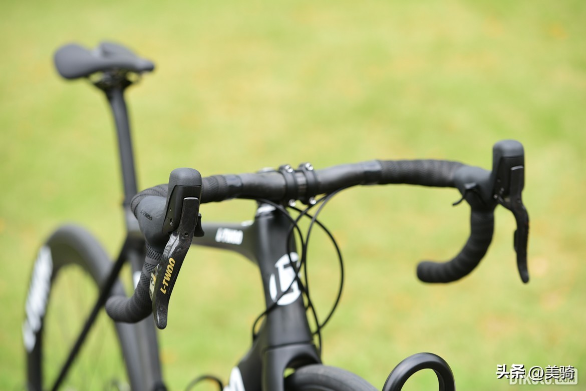 碳纤维公路车油压碟刹,公路碟刹碳纤维轮组推荐