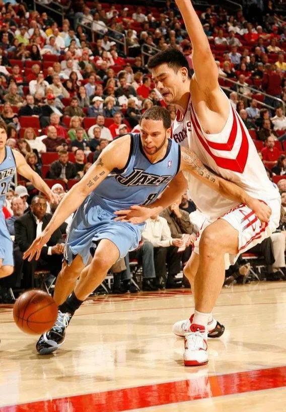 德隆威廉姆斯生涯十佳助攻,德隆威廉姆斯生涯各项数据