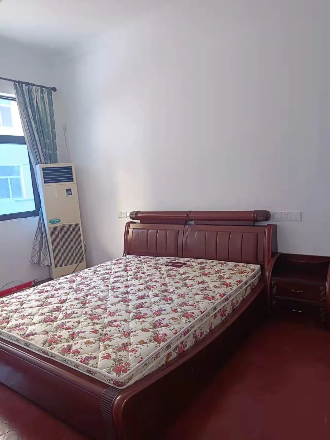 涓婃捣鍐滄皯鎴垮甫闄㈠瓙鍑虹,涓婃捣甯﹂櫌瀛愮殑鎴垮瓙鍑虹