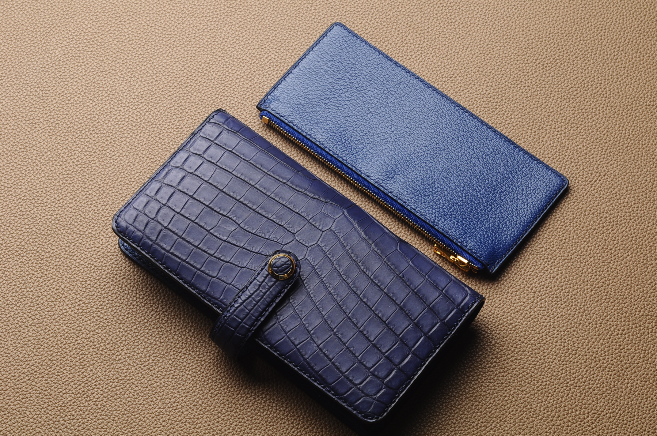 鳄鱼皮包轻还是重,鳄鱼皮包有啥优点