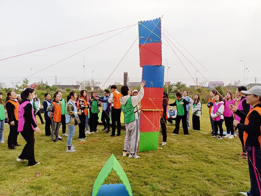 值得去的团建拓展推荐,团建最火的十个优雅项目