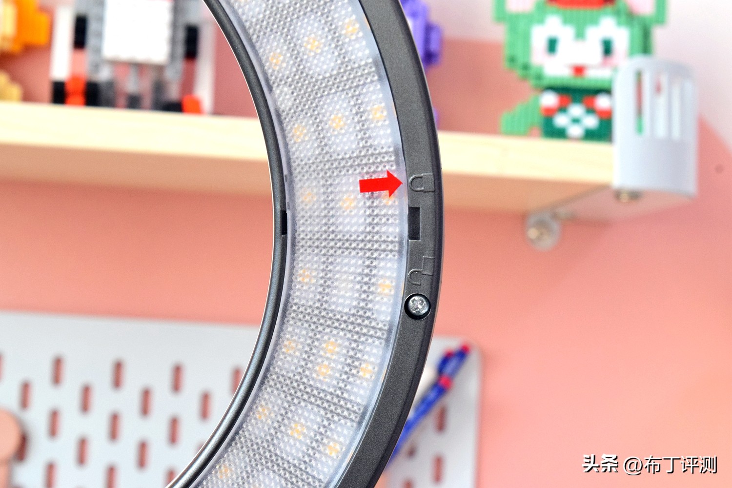 怎么选择一台预防近视的台灯,预防近视眼护眼台灯欧普照明