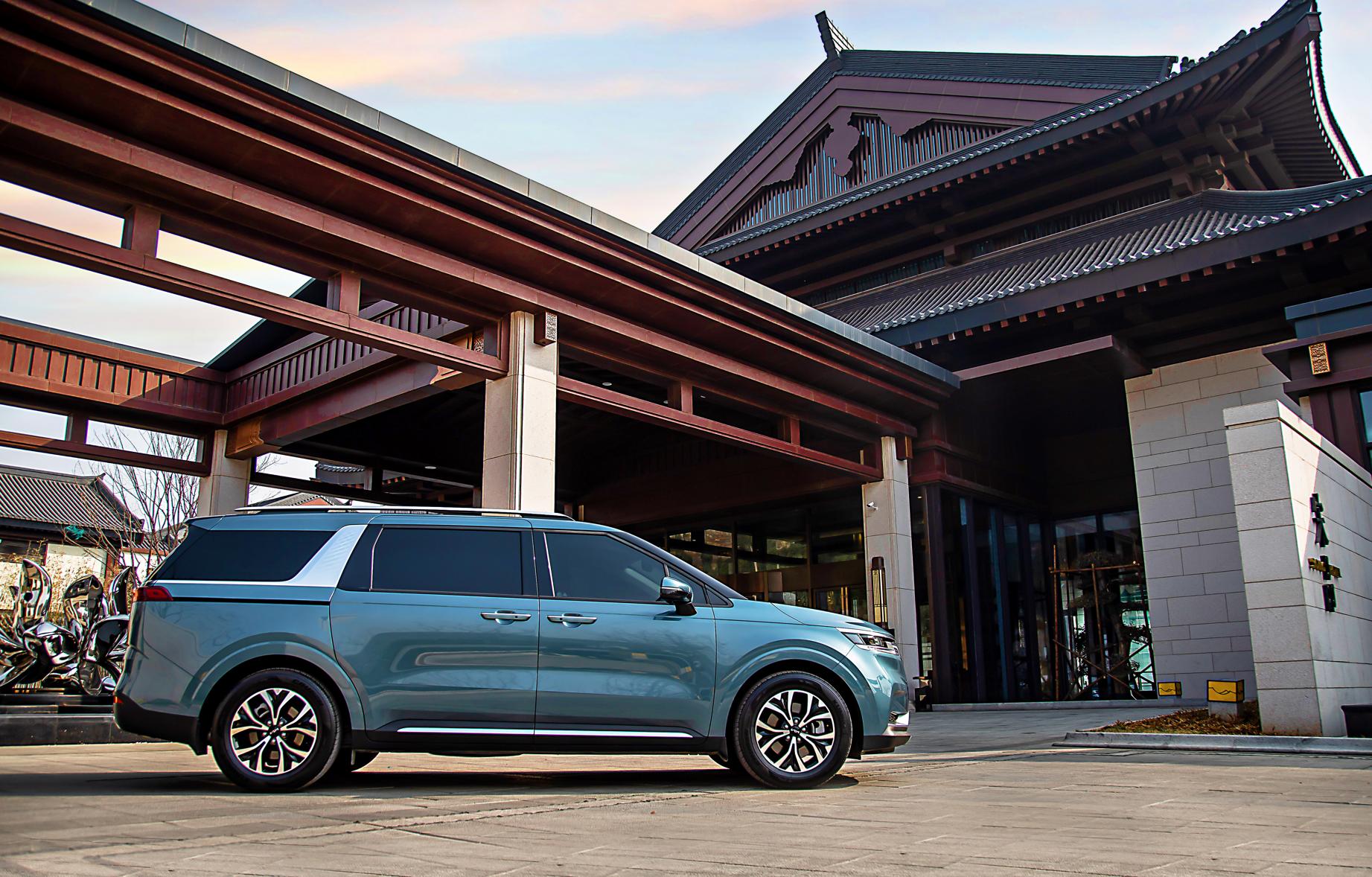 第四代起亚嘉华MPV销量,起亚第四代嘉华简介