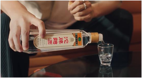 四川一白酒高调宣传，叫板八大名酒，是实力允许？还是夜郎自大？