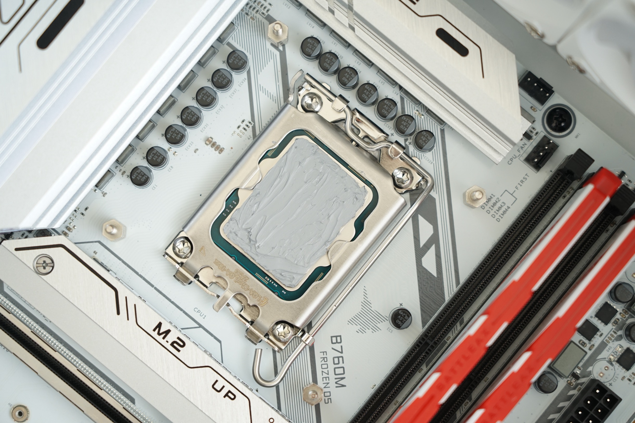 2000到3000元纯白海景房电脑配置,1800预算组装海景房电脑配置推荐