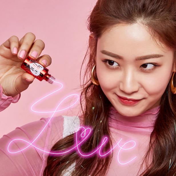 甜蜜加“贝”Benefit贝玲妃甄选多重情人节单品,演绎心动时刻