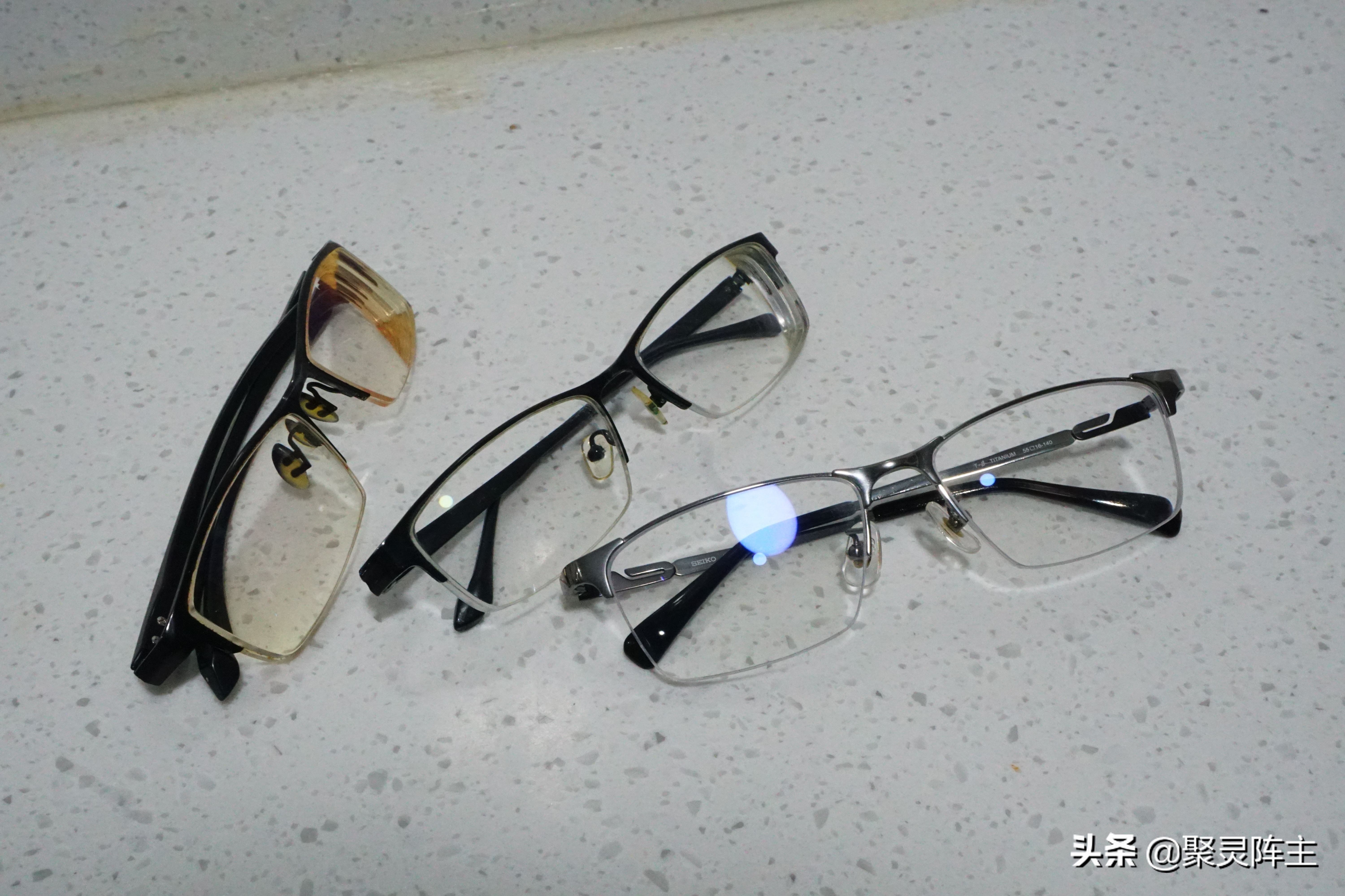 怎样看懂眼镜配镜教程,验光配镜冬季必备防雾镜片