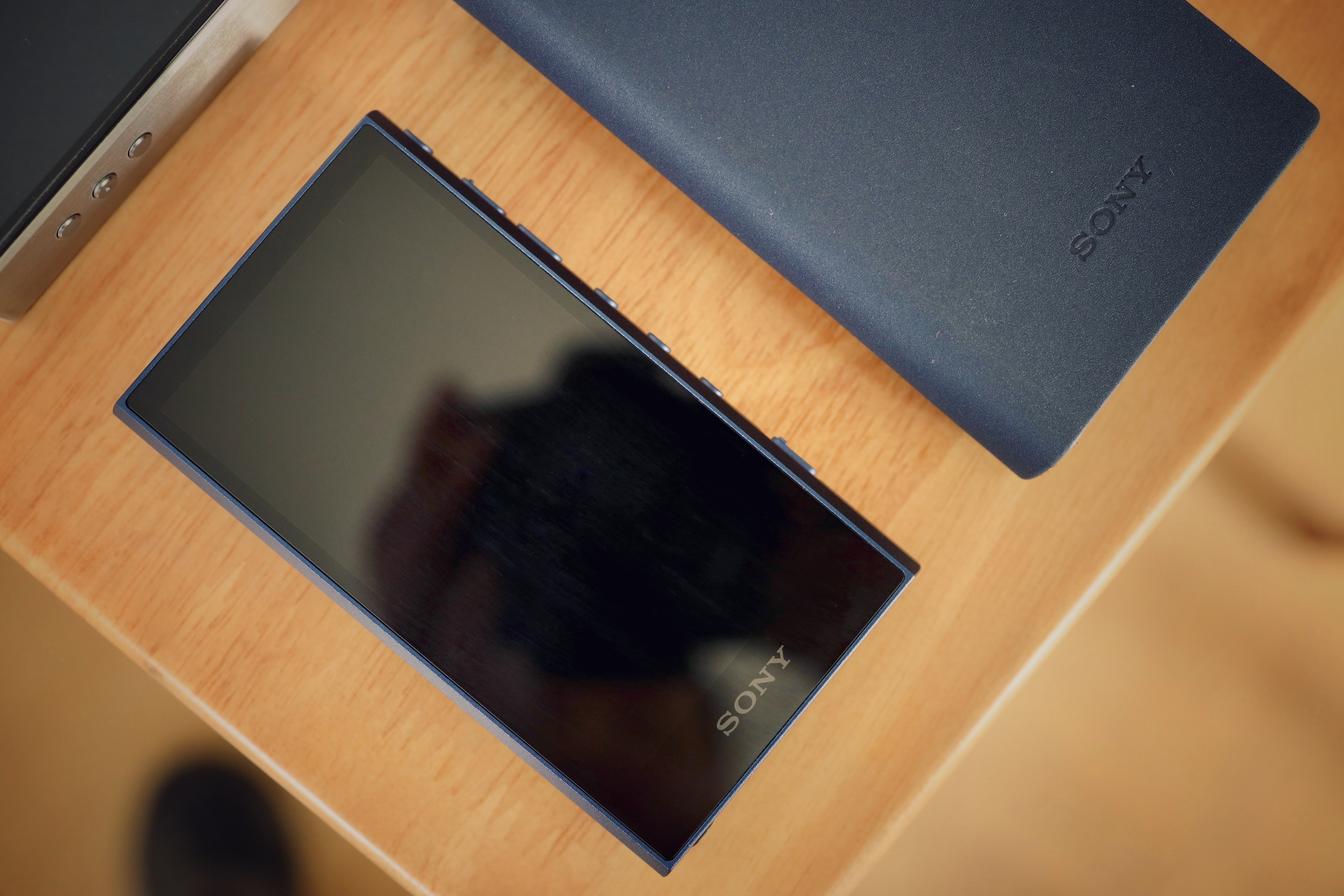 索尼手机便宜的一款,索尼最便宜的真4k