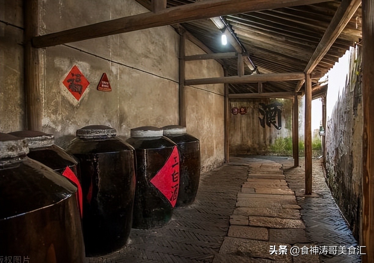 四川名酒“陨落”，辉煌时家喻户晓，如今却破产重组，沦为配角